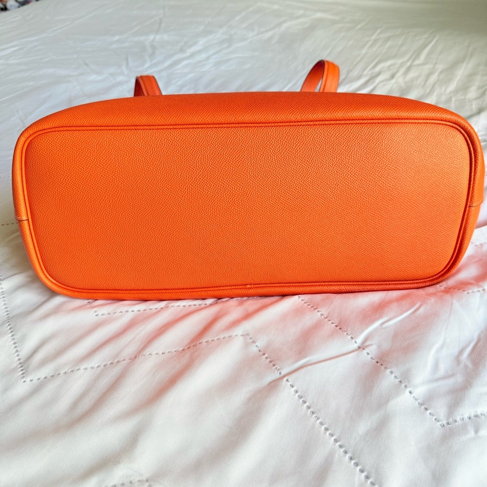 Coach GALLERY Cross-grain Leather Tote in Orange Saffiano Leather - Picture 6 of 10
